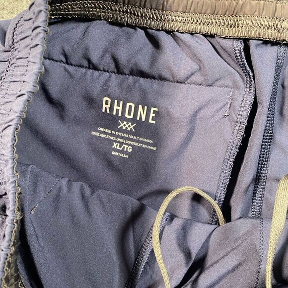 Rhone Mens XL Mako Shorts Drawstring Elastic Waist 8" Stretch Fabric Packable - Picture 2 of 10